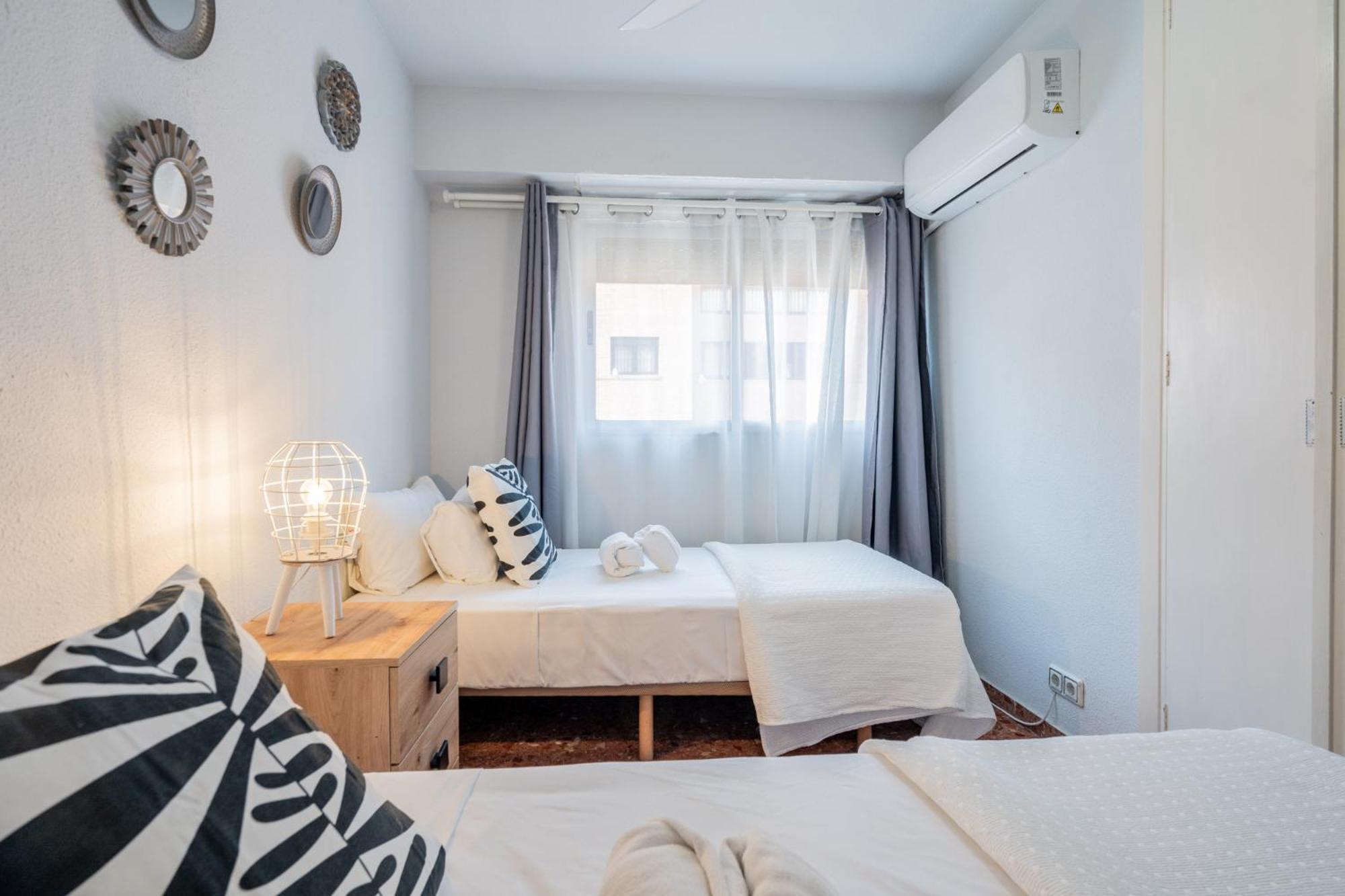Apartamento Familiar En Avenida Del Puerto Βαλένθια Εξωτερικό φωτογραφία