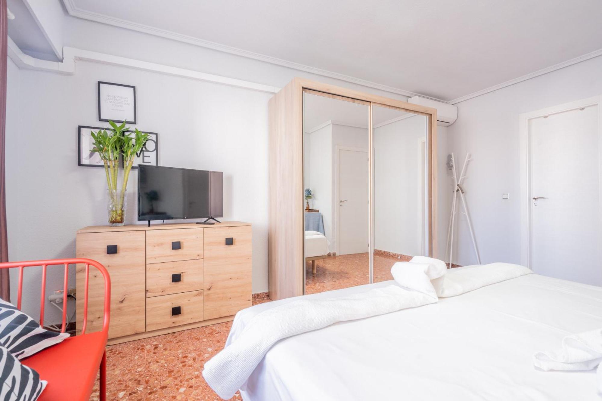 Apartamento Familiar En Avenida Del Puerto Βαλένθια Εξωτερικό φωτογραφία