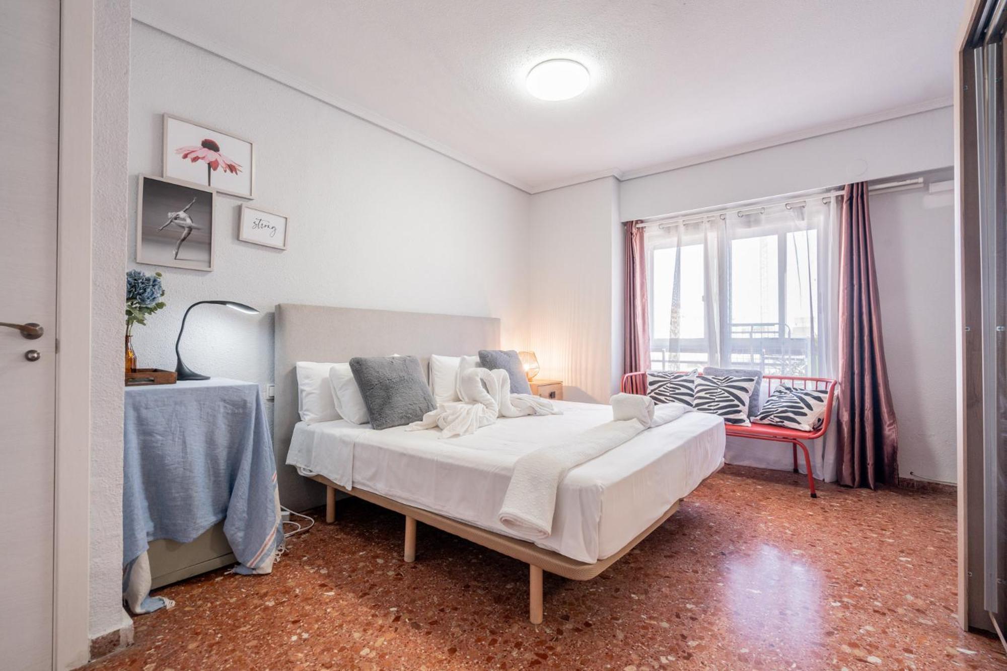 Apartamento Familiar En Avenida Del Puerto Βαλένθια Εξωτερικό φωτογραφία